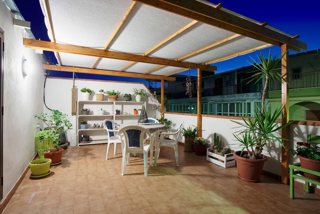 Le Terrazze Di Angela Apartment Marina di Ragusa Exterior photo